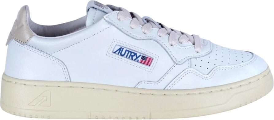 Autry Medalist Low Sneakers