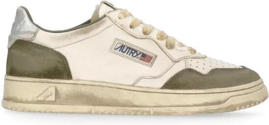 Autry Medalist Low Super Vintage Sneakers