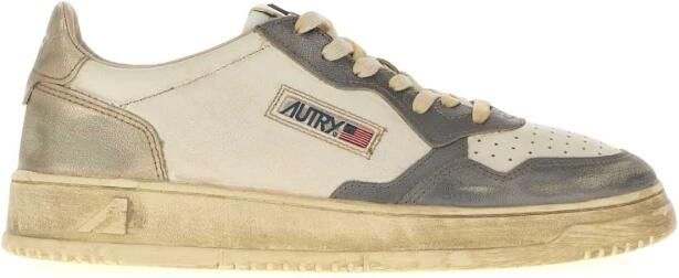 Autry Medalist Low Super Vintage Sneakers