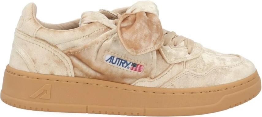 Autry Medalist Low Velvet Sneakers
