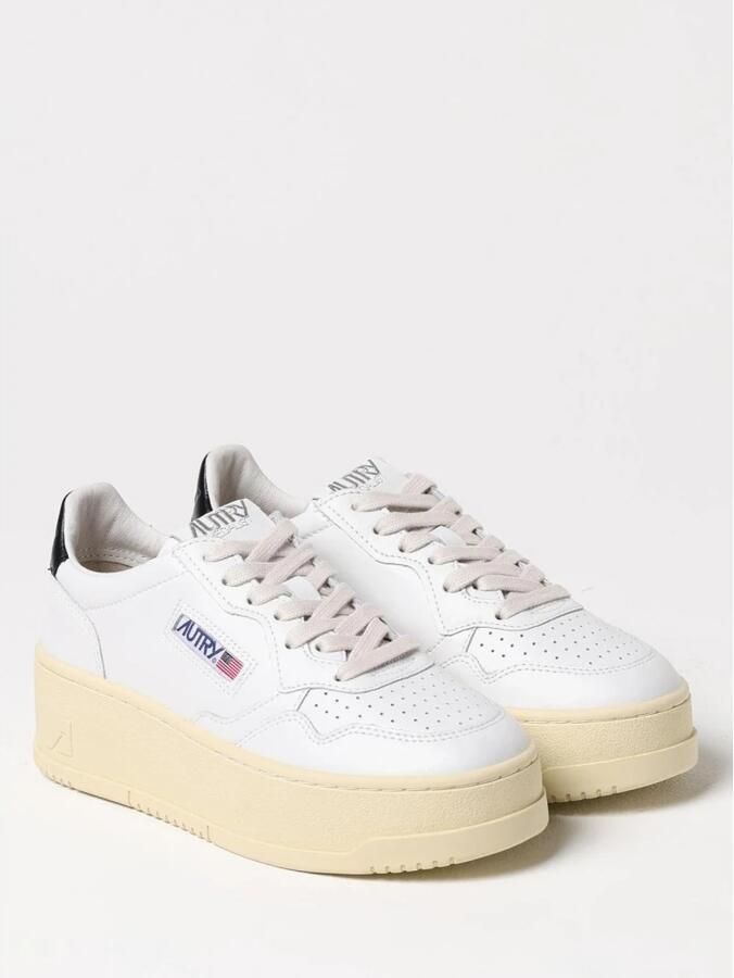 Autry Lage Platform Sneaker met Warme Voering White Dames