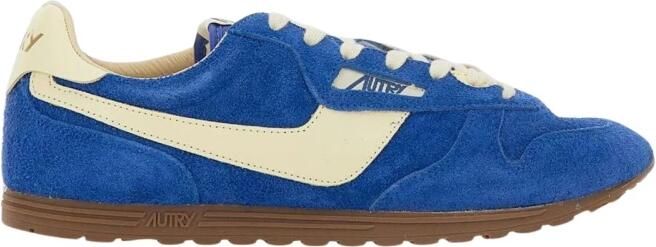 Autry Medalist Suede Low Top Sneaker
