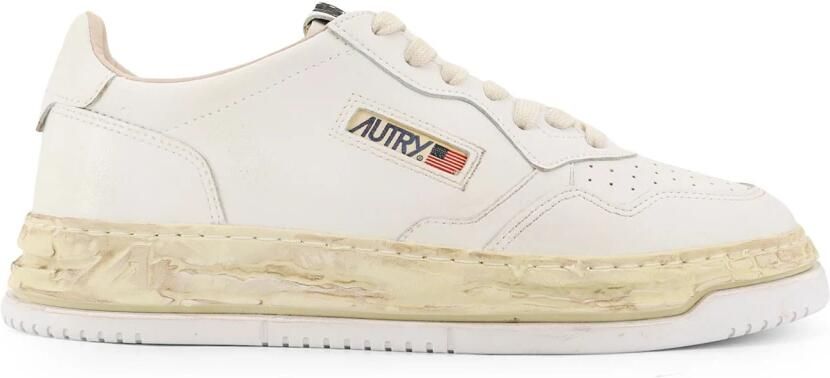 Autry Medalist Super Vintage Low Sneakers