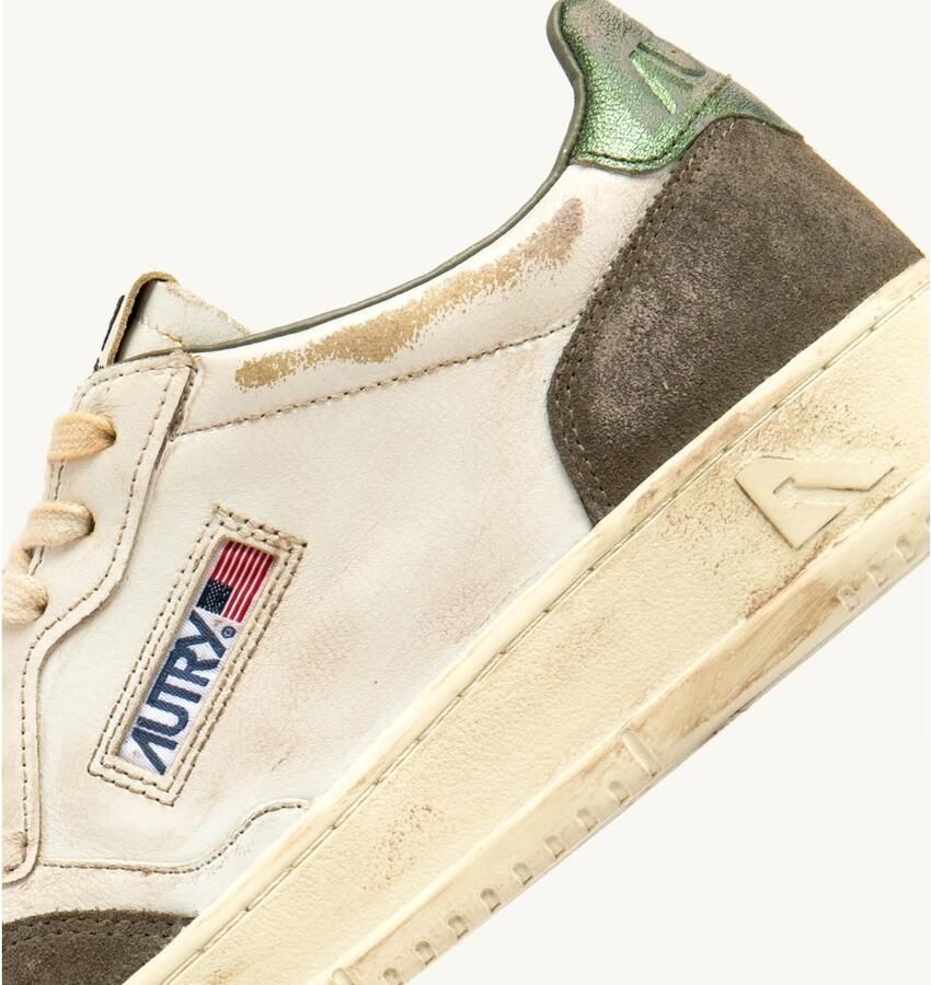 Autry Medalist Super Vintage Sneakers