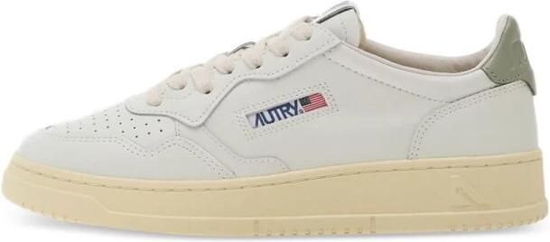 Autry Medialist Low Leather Sneakers