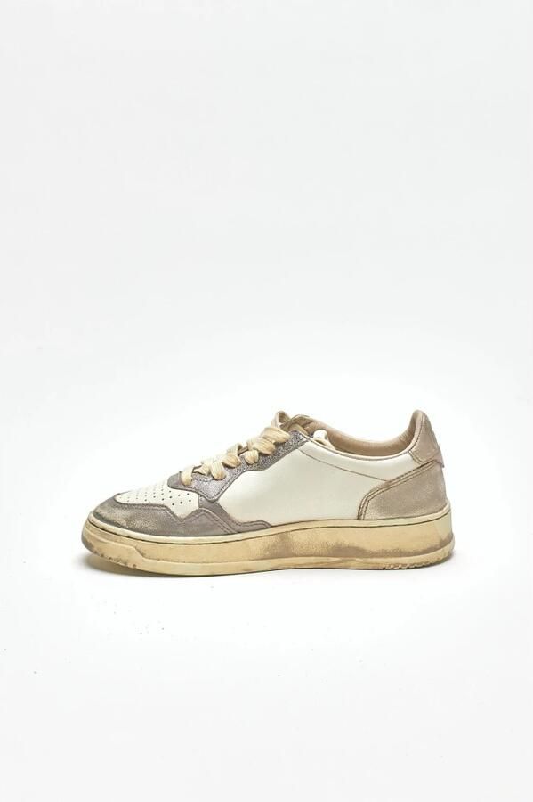 Autry Low-Top Sneakers Sup Vint Low Wom Sneakers in beige - Foto 5