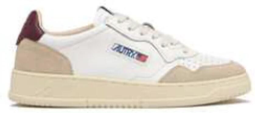 Autry Witte en Bordeaux Suede Sneakers