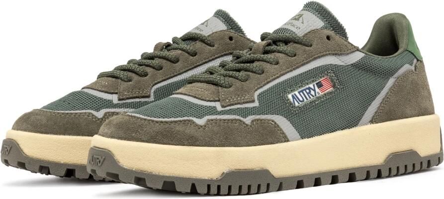 Autry Groene canvas golfsneakers revolutioneren stedelijke stijl Green Heren