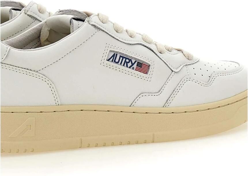 Autry Witte Medalist Leren Sneakers White