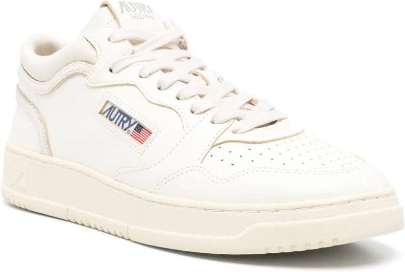 Autry Witte Sneakers Stijlvolle Voorsluiting