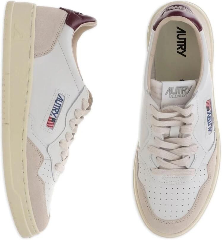 Autry Low-Top Sneakers Medialist Low Wom Sneakers in wit