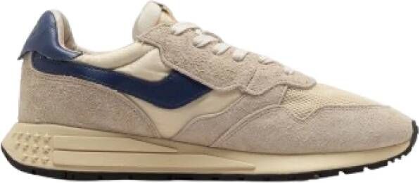 Autry Beige Leren Sneakers met Blauwe Accenten