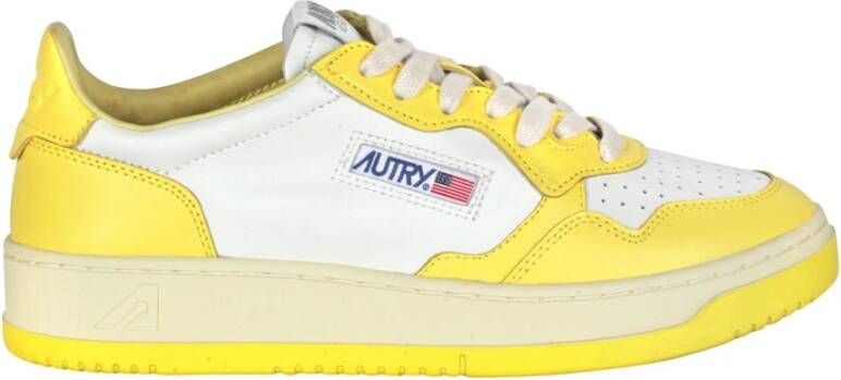 Autry Bicolor Leren Sneakers met Geborduurd Logo Wit Dames