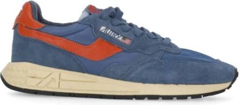 Autry Blauwe Leren Sneakers met Logodetail
