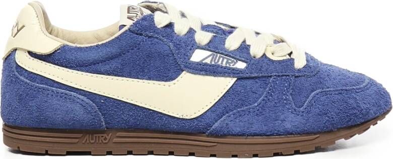 Autry Blauwe Suède Leren Sneakers Vetersluiting