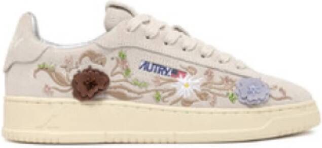 Autry Casual Sneakers voor Dagelijks Gebruik