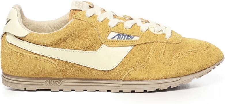 Autry Gele Suède Leren Sneakers