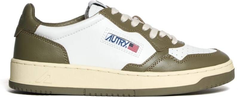 Autry Groene leren sneakers met geperforeerde neus Green Heren