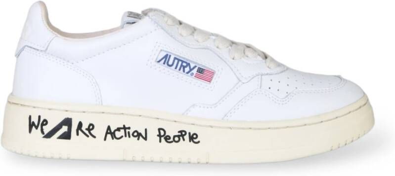 Autry Witte Leren Sneakers met Geborduurd Logo White Dames