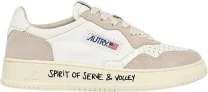 Autry Witte leren sneakers met geperforeerde neus Multicolor