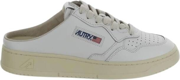 Autry International Low-Top Sneakers Medalist 01 Mules Sneakers in wit
