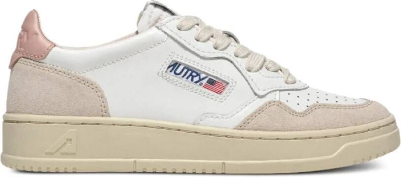 Autry Lage Medalist Sneakers met Matte Afwerking