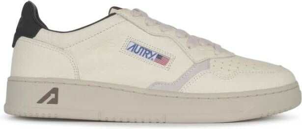 Autry Lage Sneakers