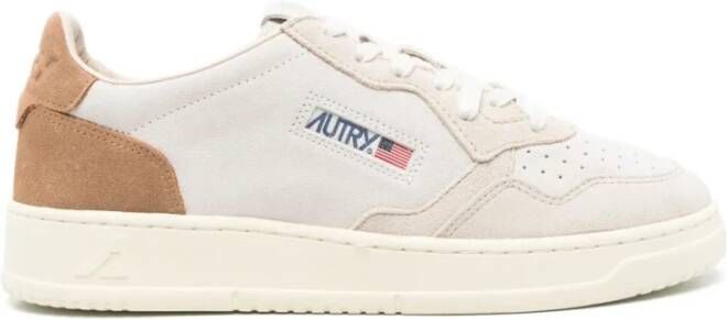 Autry Lage Suède Sneakers