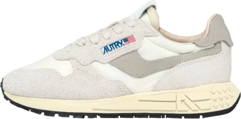 Autry Reelwind Sneakers Vintage-geïnspireerde Prestatieschoenen Beige