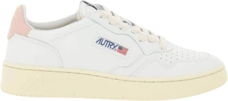 Autry Witte Leren Sneakers met Iconische Achterzak White Dames
