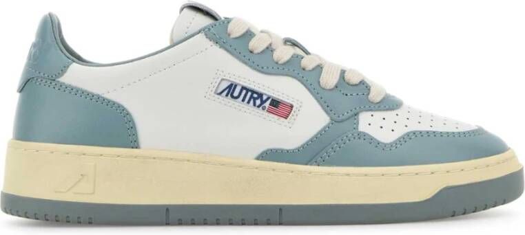Autry Witte Veterschoenen met Gevulkaniseerde Rubberen Zool Blue Dames