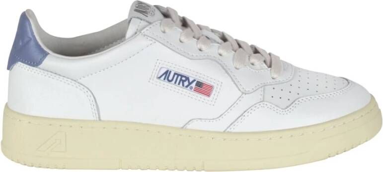 Autry Leren Sneakers met Geborduurd Logo