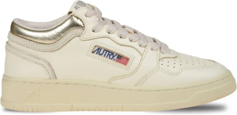Autry Leren Sneakers met Metallic Gouden Detail