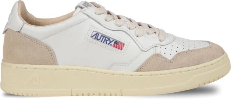 Autry Leren Sneakers met Suède Inzetstukken