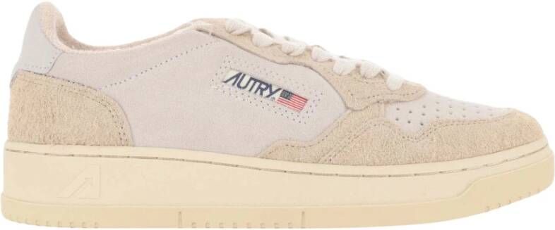 Autry Tijdloze stijl: Medalist Vintage-geïnspireerde lage sneakers Beige Dames