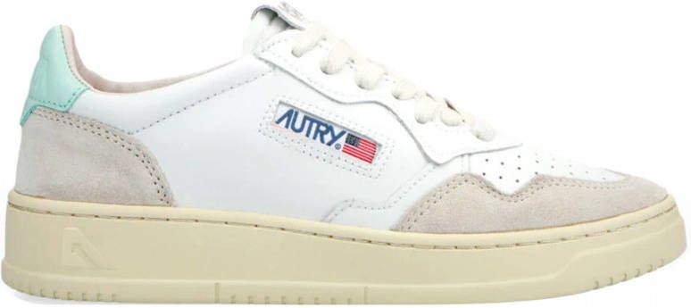 Autry LOW Sneakers Wit Dames