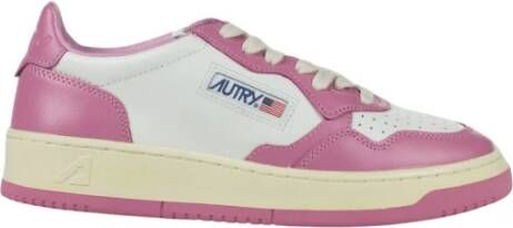 Autry Roze Sneakers met Geperforeerde Neus Pink Dames