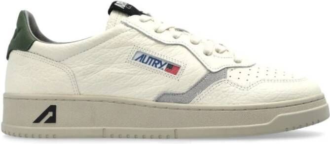 Autry Medalist Low Sneakers in Mint Suede Beige Heren