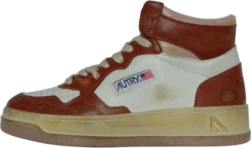 Autry Medalist Mid Supervintage Sneakers Rood Dames