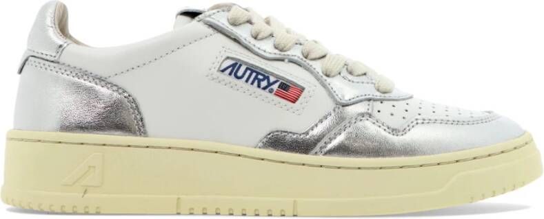 Autry Metalen Hiel Sneakers Urban Chic Stijl