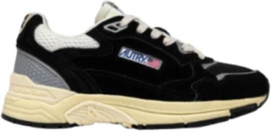 Autry Retro-geïnspireerde Prestatiesneakers