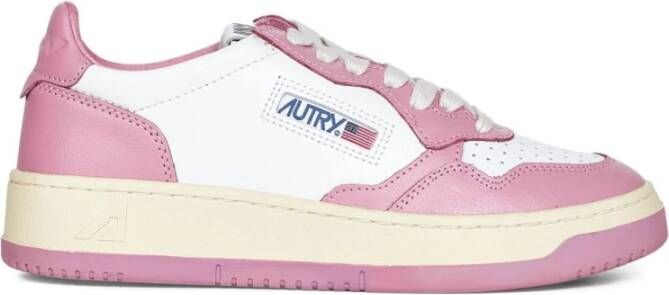 Autry Roze Sneakers met Micro-geperforeerde Neus