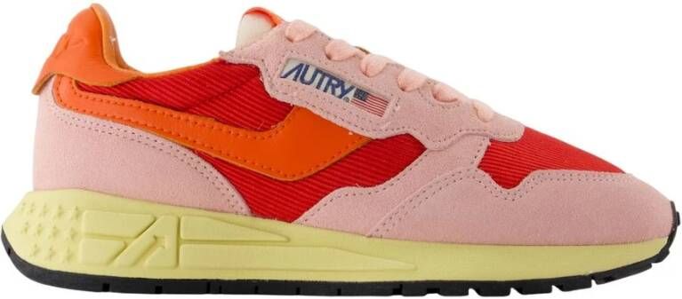 Autry Roze Suède Sneakers Reelwind Low