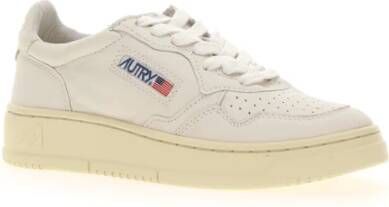 Autry Medalist Low Women's Goat Goat Whit Sneakers White Dames