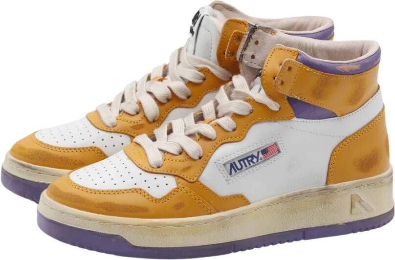 Autry Leren Vetersneakers Vintage Stijl Yellow Dames