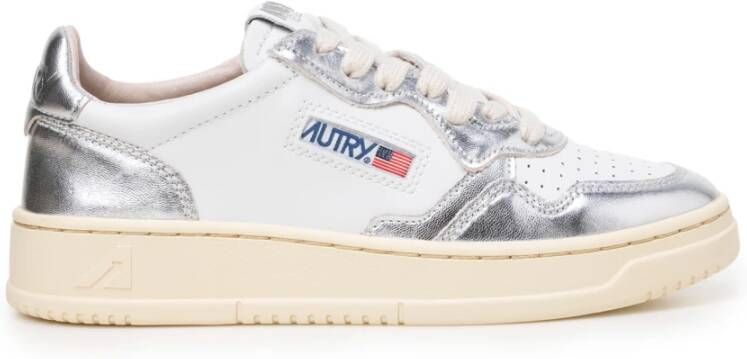 Autry Kleurrijke leren sneaker met reflecterend label