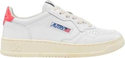 Autry International Sneakers Sneaker Medalist Low 47702402335066 in white