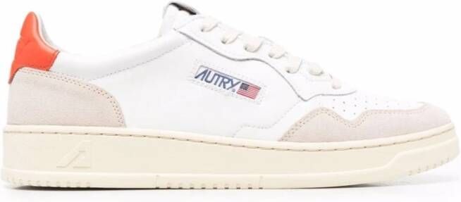 Autry Vintage Stijl Lage Sneakers in Wit en Oranje Leer White Heren