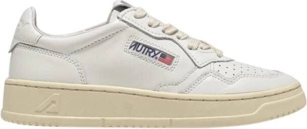 Autry Sneakers White Dames