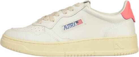 Autry International Sneakers Sneaker Medalist Low 47702402335066 in white